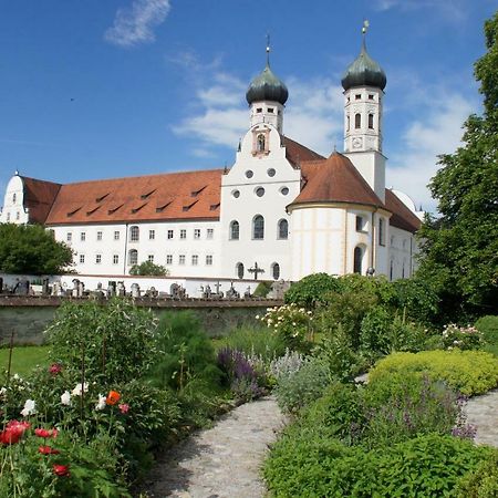 Kloster Benediktbeuern - Gaestehaus Der Salesianer Don Bosco 외부 사진