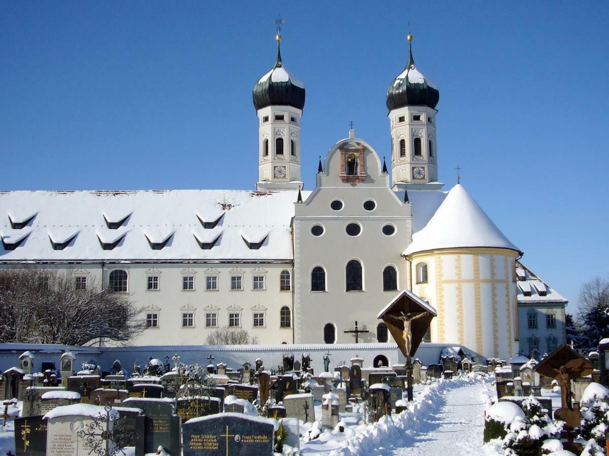 Kloster Benediktbeuern - Gaestehaus Der Salesianer Don Bosco 외부 사진