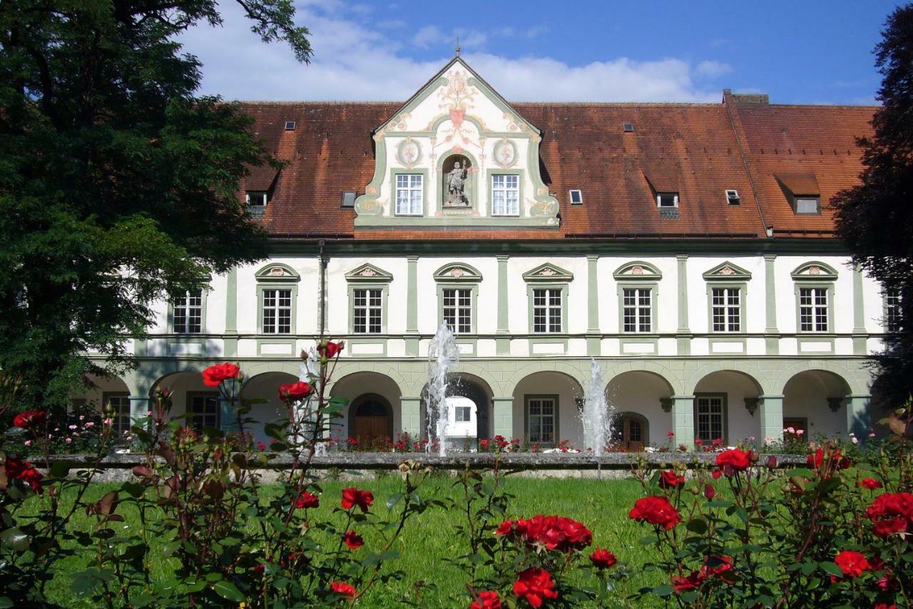 Kloster Benediktbeuern - Gaestehaus Der Salesianer Don Bosco 외부 사진